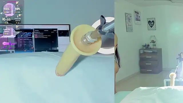 Snapshot of sofi_velez chatting on February 11, 2026, 4:56 pm sofi velez online show from February 11, 2026, 4:56 pm