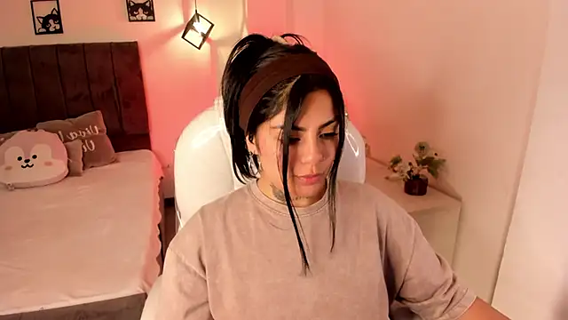 Catalinaa martinez online show from October 1, 2025, 3:12 am