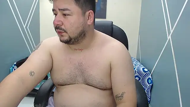 Snapshot of oso_dirty_ chatting on March 22, 2025, 5:41 pm oso dirty  online show from March 22, 2025, 5:41 pm