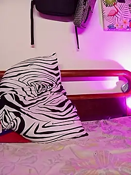 iamxandertv online show from December 16, 2025, 1:16 pm