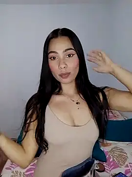 Snapshot of iamemmablake chatting on March 28, 2026, 12:32 am iamemmablake online show from March 28, 2026, 12:32 am