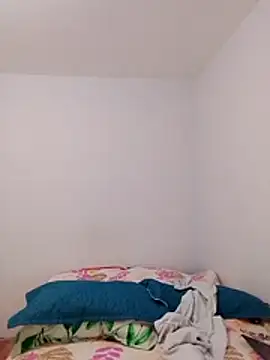 Snapshot of iamemmablake chatting on March 29, 2026, 4:40 pm iamemmablake online show from March 29, 2026, 4:40 pm