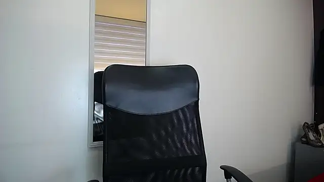 moxa hot online show from January 15, 2025, 2:13 pm