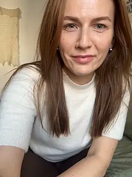 Snapshot of BritneyHall chatting on March 25, 2026, 8:31 am BritneyHall online show from March 25, 2026, 8:31 am