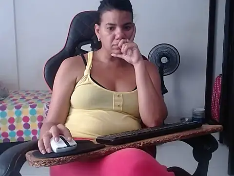Adriana 0312 online show from July 27, 2026, 4:25 pm
