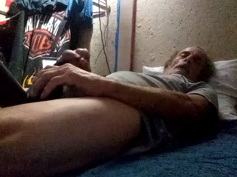 Snapshot of sausylolly chatting on October 23, 2025, 6:02 am sausylolly online show from October 23, 2025, 6:02 am