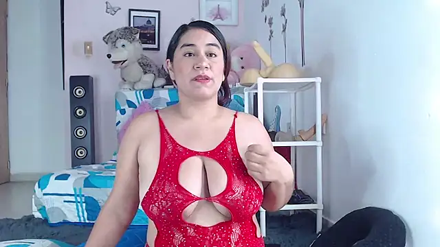 Snapshot of emiligrey_ chatting on March 4, 2025, 2:49 am emiligrey online show from March 4, 2025, 2:49 am