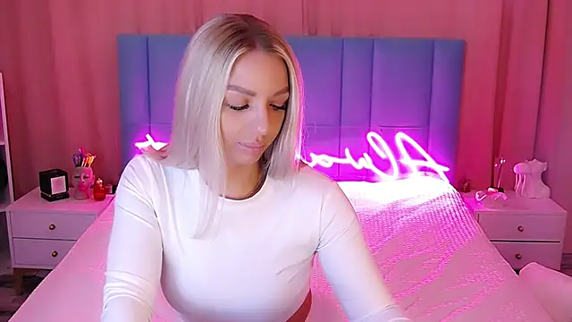 AllwaysHotJ online show from January 15, 2025, 2:27 am