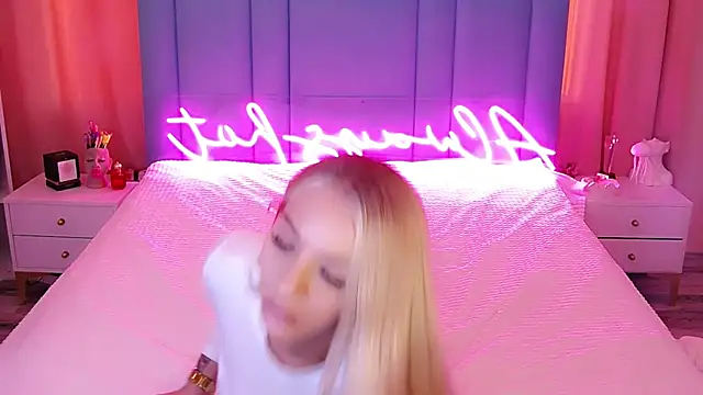 AllwaysHotJ online show from January 24, 2025, 2:49 am