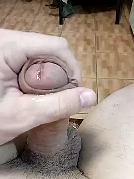 Snapshot of yurasec chatting on March 20, 2025, 9:13 pm yurasec online show from March 20, 2025, 9:13 pm