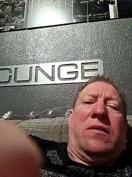 Snapshot of tomtom111111 chatting on March 20, 2025, 11:45 pm tomtom111111 online show from March 20, 2025, 11:45 pm