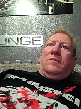 Snapshot of tomtom111111 chatting on September 10, 2025, 2:39 pm tomtom111111 online show from September 10, 2025, 2:39 pm