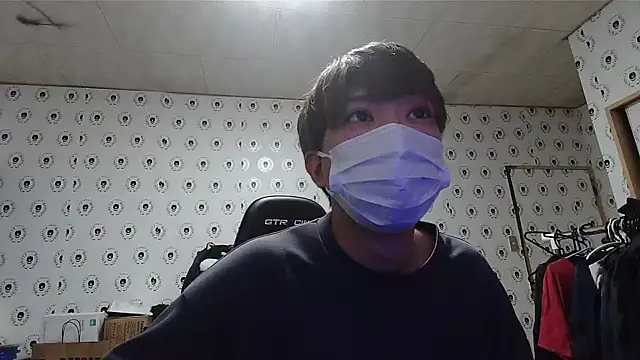 pychan online show from December 23, 2024, 1:24 pm