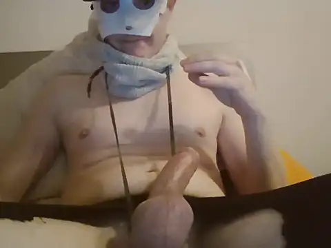 Snapshot of iluvhottenns chatting on February 21, 2025, 5:42 pm iluvhottenns online show from February 21, 2025, 5:42 pm