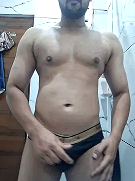 GYMBOY0071 online show from May 22, 2026, 7:08 pm