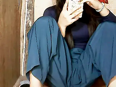 Snapshot of PinaySkinnyGirl chatting on January 30, 2025, 9:04 am PinaySkinnyGirl online show from January 30, 2025, 9:04 am