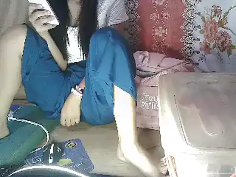 Snapshot of PinaySkinnyGirl chatting on February 18, 2025, 10:14 pm PinaySkinnyGirl online show from February 18, 2025, 10:14 pm