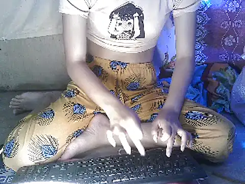 Snapshot of PinaySkinnyGirl chatting on March 7, 2025, 9:40 am PinaySkinnyGirl online show from March 7, 2025, 9:40 am