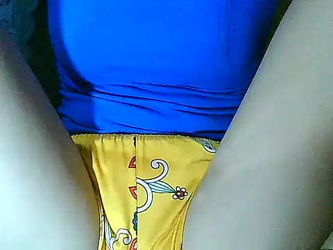 Snapshot of PinaySkinnyGirl chatting on October 27, 2025, 3:27 pm PinaySkinnyGirl online show from October 27, 2025, 3:27 pm