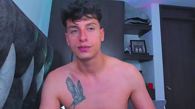 Snapshot of I_Gabriel chatting on January 23, 2025, 12:04 am I Gabriel online show from January 23, 2025, 12:04 am