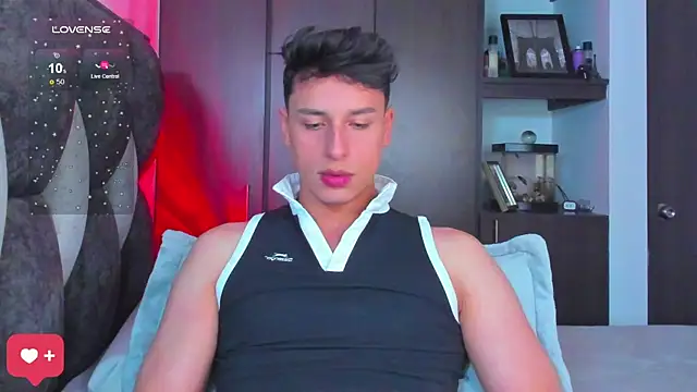 Snapshot of I_Gabriel chatting on March 5, 2025, 10:10 pm I Gabriel online show from March 5, 2025, 10:10 pm