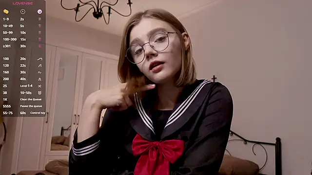 Snapshot of allotropp chatting on October 9, 2025, 6:17 pm allotropp online show from October 9, 2025, 6:17 pm