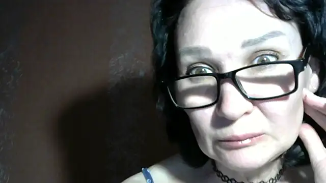 Snapshot of PrettyAndWild chatting on July 25, 2026, 2:58 pm PrettyAndWild online show from July 25, 2026, 2:58 pm