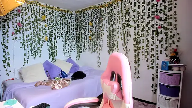 violeta milleer online show from November 22, 2025, 5:23 pm