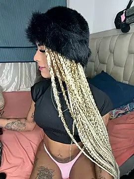 Nella Dolls online show from January 8, 2026, 3:42 am