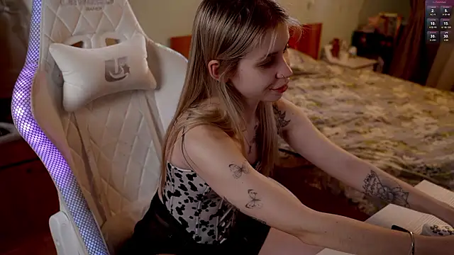 ho1yho1e online show from January 13, 2026, 6:46 pm