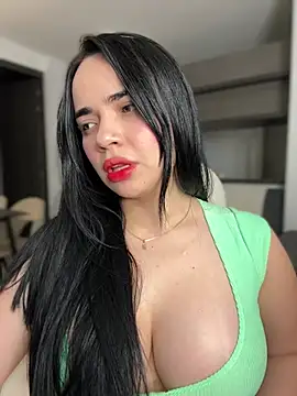 GeorginaJones online show from January 22, 2025, 4:44 am