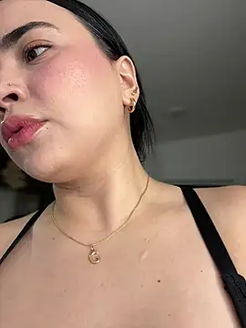 GeorginaJones online show from January 29, 2025, 12:54 am