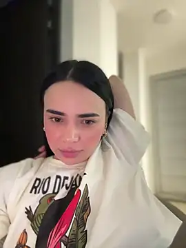 GeorginaJones online show from October 18, 2025, 4:48 am