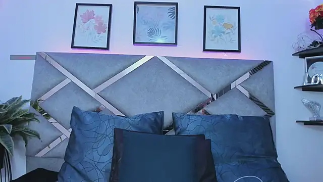 Snapshot of Keidy_rose chatting on November 7, 2025, 7:14 pm Keidy rose online show from November 7, 2025, 7:14 pm