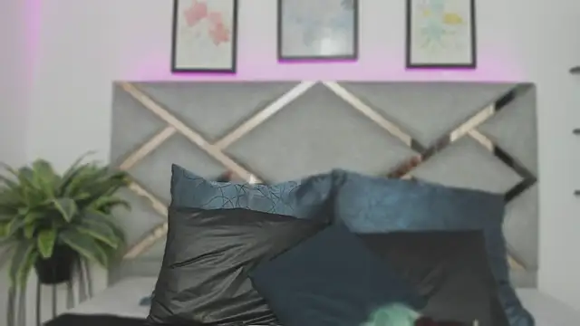 Snapshot of Keidy_rose chatting on December 15, 2025, 7:07 pm Keidy rose online show from December 15, 2025, 7:07 pm