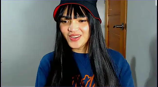 WONDERWOMAN2023 online show from February 9, 2025, 1:46 pm