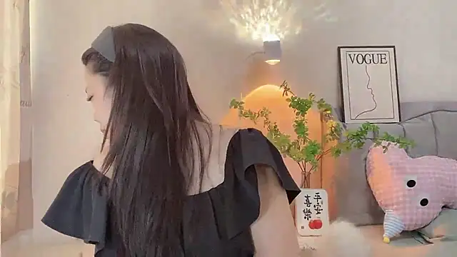 kk lele online show from May 10, 2026, 4:39 am
