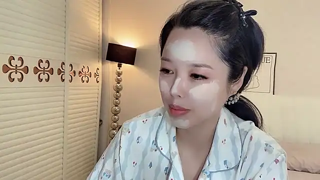 kk lele online show from June 20, 2026, 4:48 am