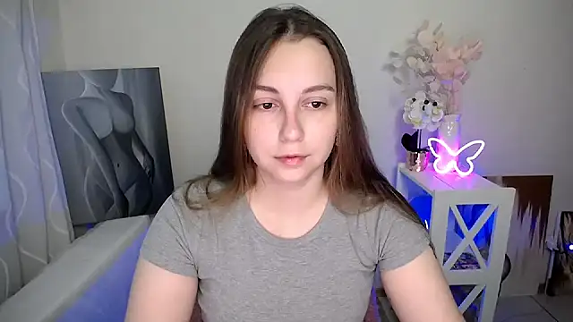 SweetPrincess  online show from June 1, 2026, 5:42 am
