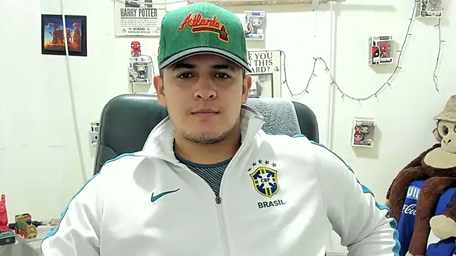 ney 22 online show from November 11, 2025, 3:17 am