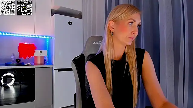 HotyPlays online show from February 26, 2025, 9:16 pm