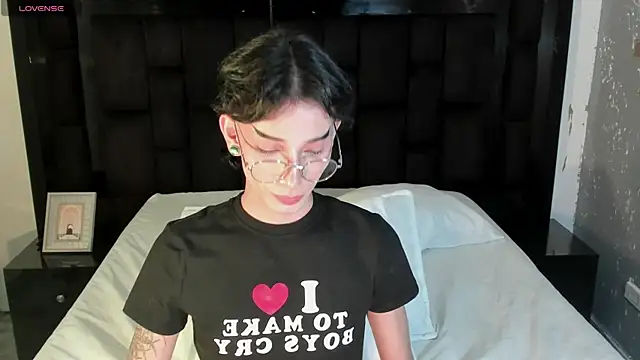 AndyWiilliams online show from February 7, 2025, 12:31 am