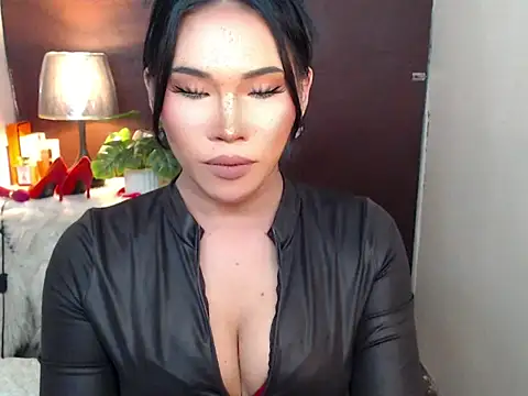 Ur Fantastic Lina online show from March 28, 2026, 2:27 pm