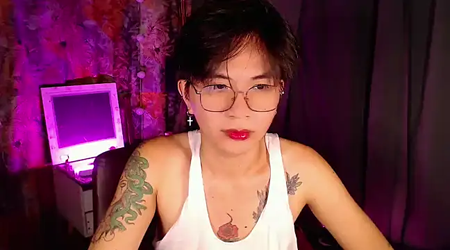 Sexy Handsome Drex online show from December 29, 2024, 7:28 am