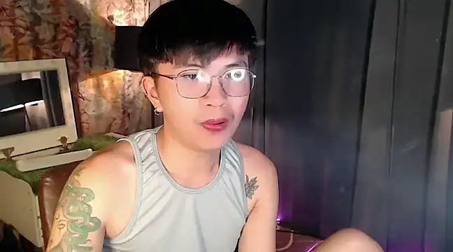 Sexy Handsome Drex online show from February 18, 2025, 8:38 am