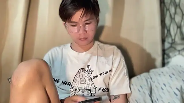 Sexy Handsome Drex online show from September 25, 2025, 4:00 pm