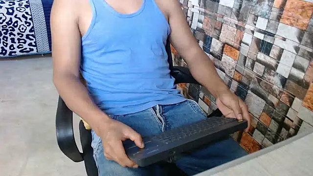 sexatlexx online show from April 5, 2026, 2:14 pm