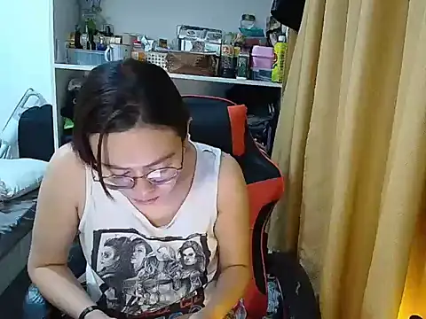 crizzybel online show from April 5, 2026, 8:06 pm