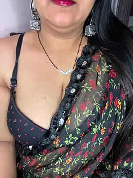 Zoya Varma004 online show from March 12, 2026, 6:30 am