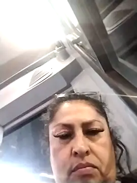 Keyla01  online show from November 7, 2025, 11:27 pm